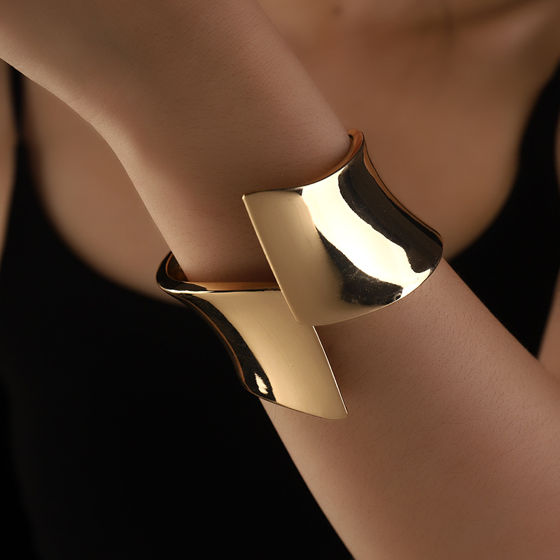 Resin Bangle Bracelet - Punk Thick Chunky Irregular Geometric Cuff