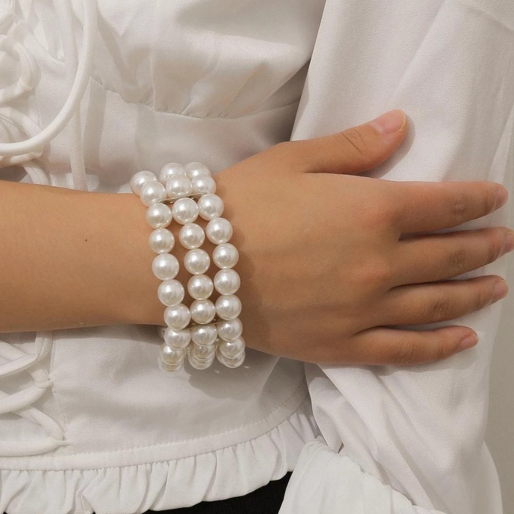Elegant Cubic Zirconia Round B - Resin Bangle Bracelet บทวิจารณ์และราคา