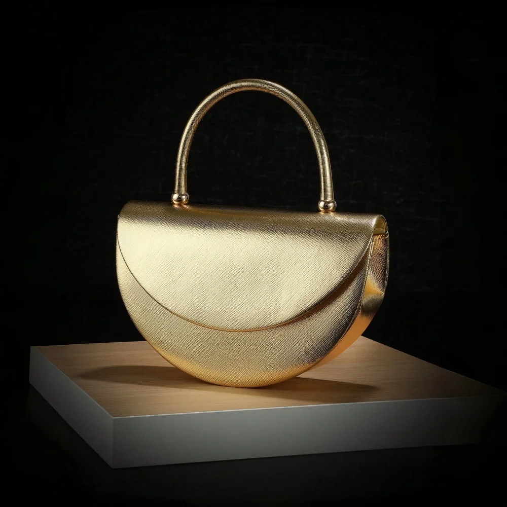 Halfmoon Shiny Evening Handbag - Wallet Chain Bag บทวิจารณ์และราคา