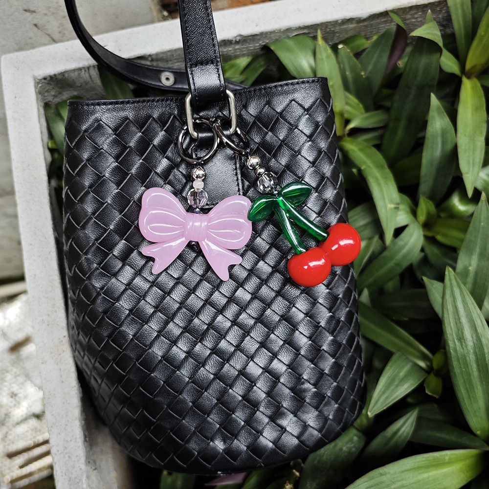 HERLOOK Big Cherry Bag Charm K - Women'S Y2K Accessories บทวิจารณ์และราคา